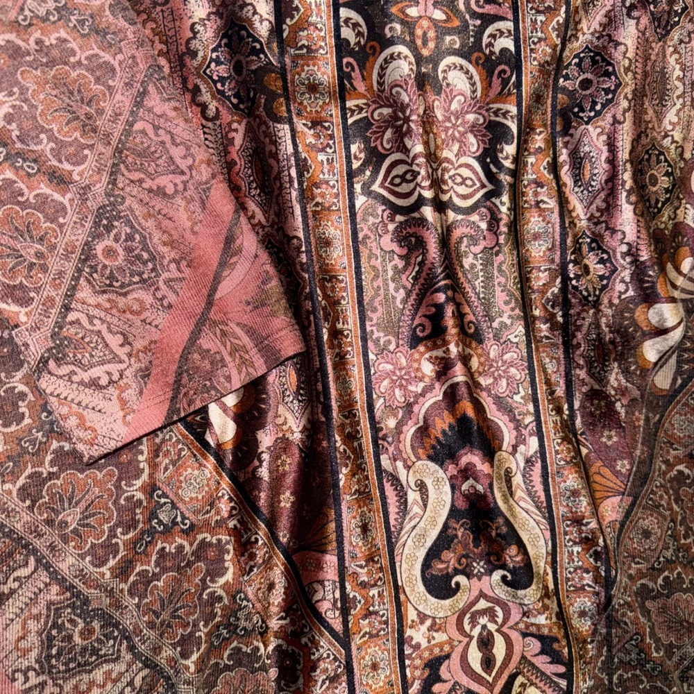 Live‎ and Let Live Boho Cold Shoulder Paisley Top Mauve Brown Size Large - Picture 3 of 6